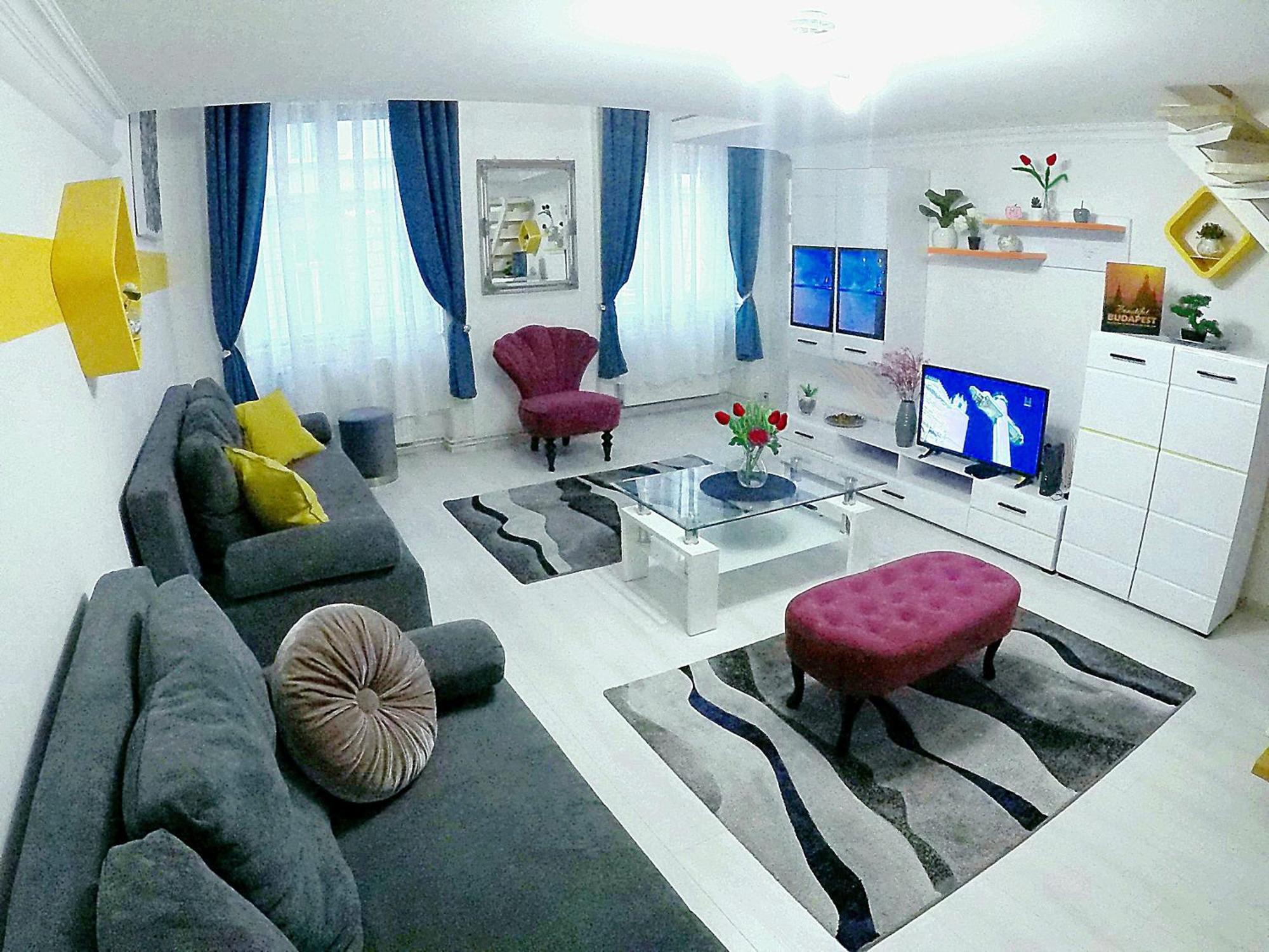Mariann'S Modern Apartment In The City Center Будапешт Екстер'єр фото